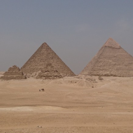 Die Pyramiden von Gizeh nahe Kairo in Ägypten.